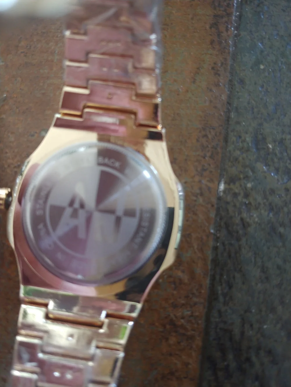 Gold Men's Stainless Steel Watch with White Dial And Date
